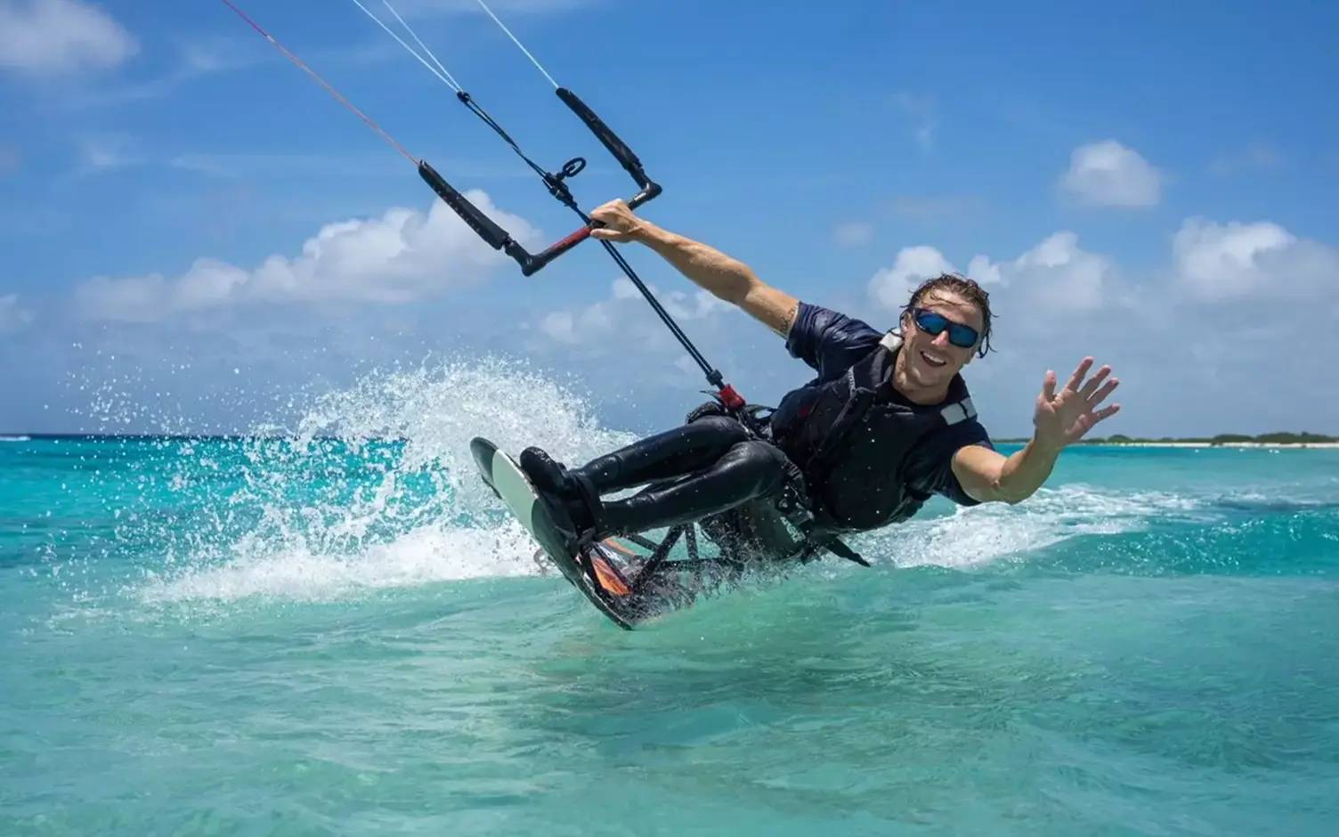 Schouten en Nelissen kitesurfer