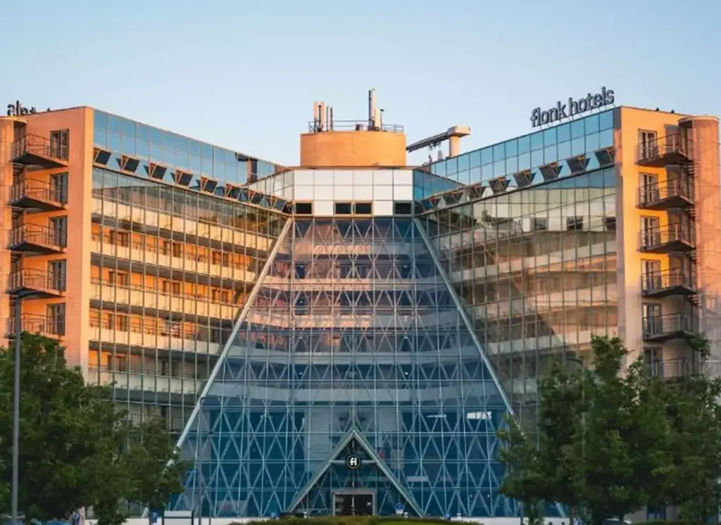 Flonk Hotel Groningen Zuid